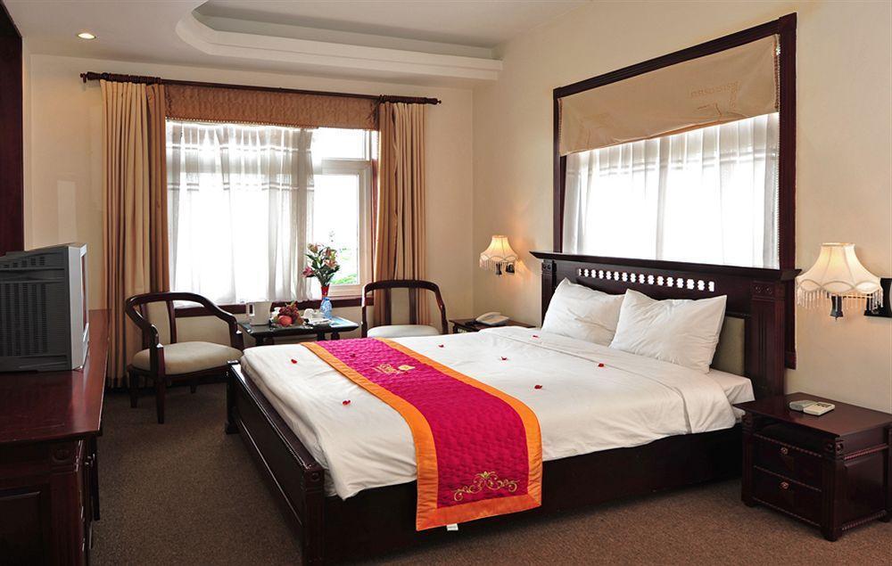 Camela Hotel & Resort Hai Phong Exterior photo