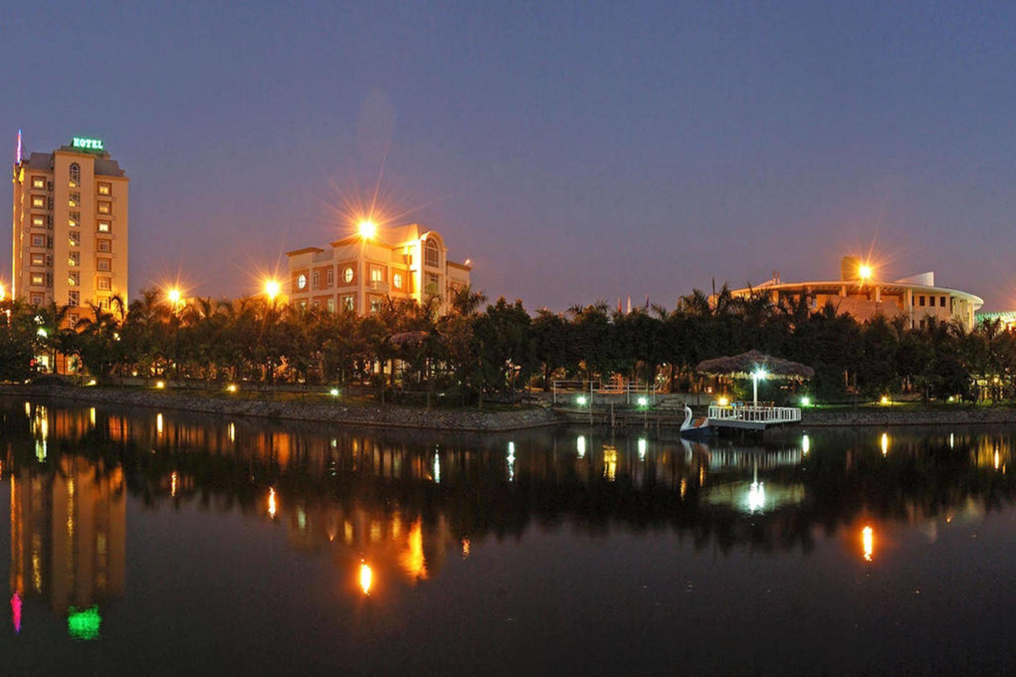Camela Hotel & Resort Hai Phong Exterior photo