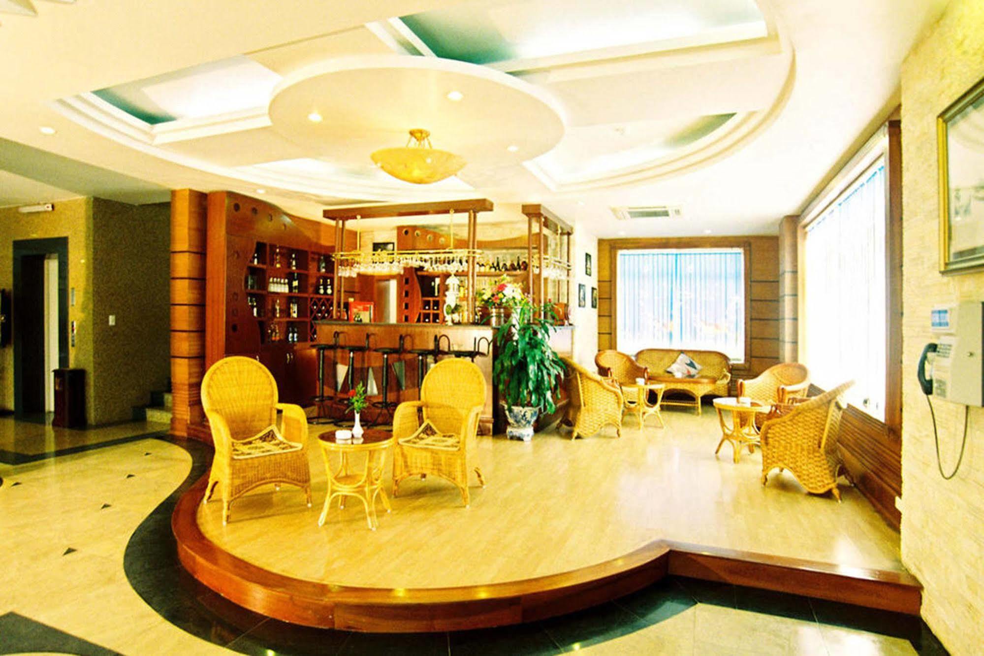 Camela Hotel & Resort Hai Phong Exterior photo